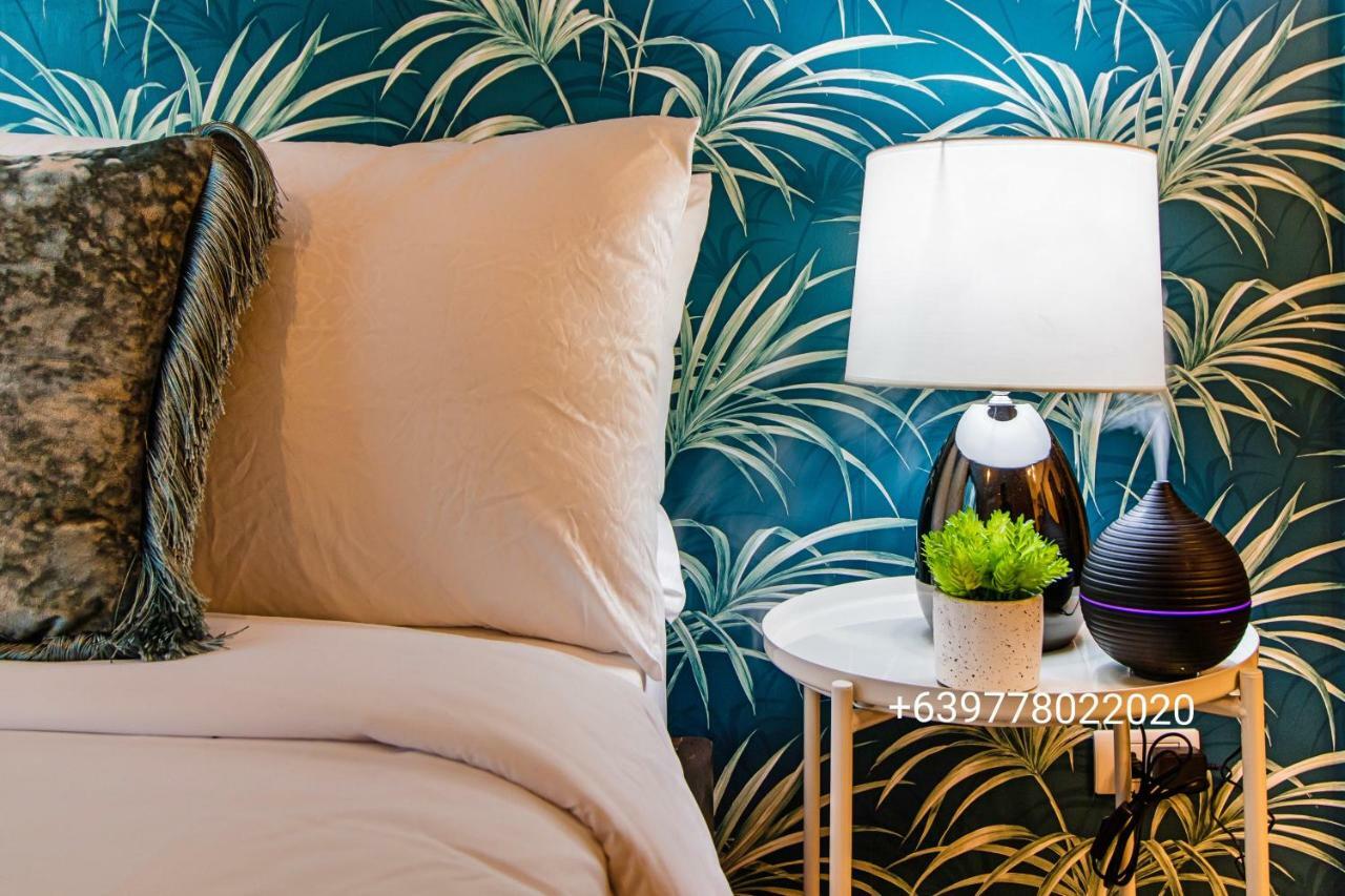 One Uptown Residence Bgc Pateros Екстериор снимка