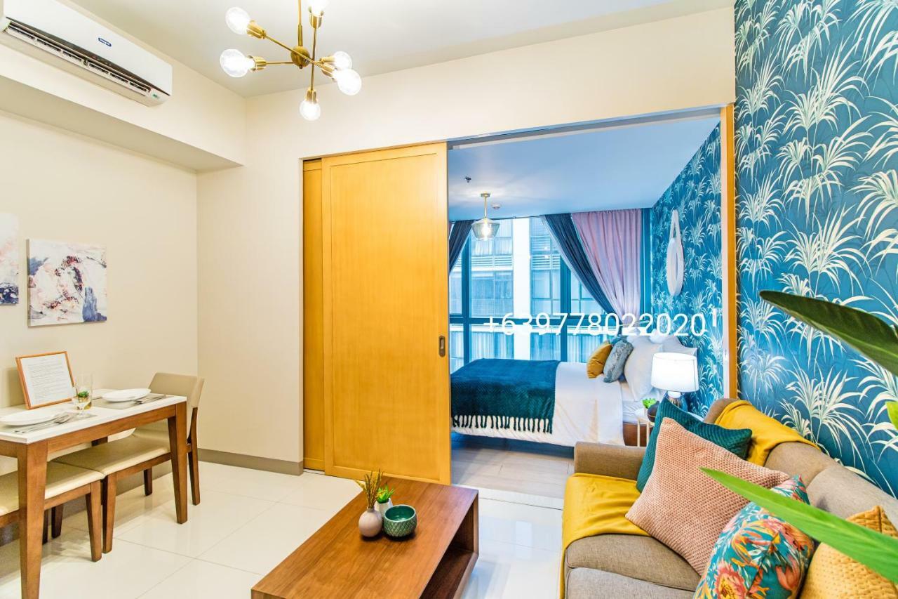 One Uptown Residence Bgc Pateros Екстериор снимка