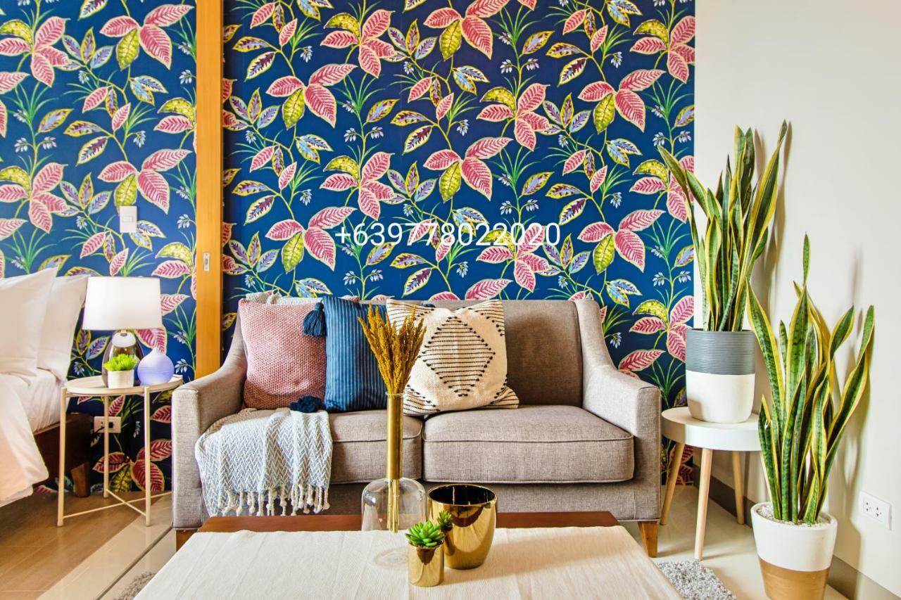One Uptown Residence Bgc Pateros Екстериор снимка